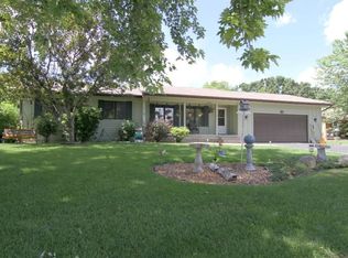 7761 Banks Ct, Inver Grove Heights, MN 55077