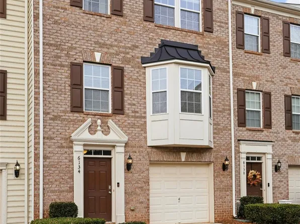 6134 Rockefeller Ln, Charlotte, NC 28210