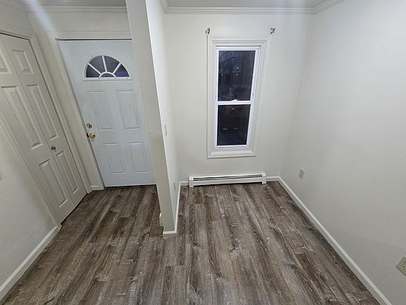 3rd image of 34 North St #D