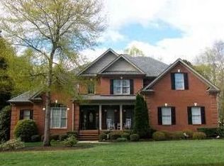 4 Sycamore Ridge Dr, Simpsonville, SC 29681