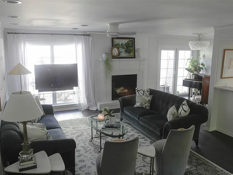 3980 Far West Blvd — Photo 4