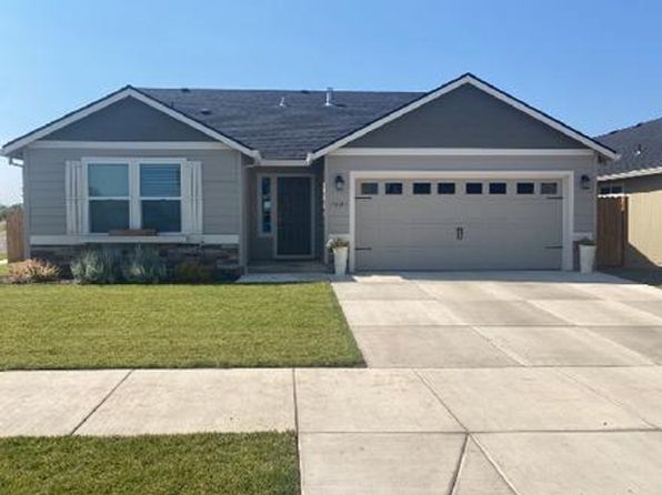 3628 Durst St, Medford, OR 97504