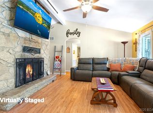 6739 Park Shores Est, Osage beach, MO 65065