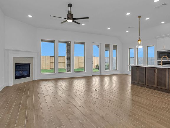 5th image of 9514 Turnstone Dr