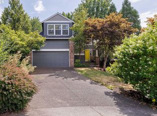 6424 SW Flower St, Portland, OR 97221