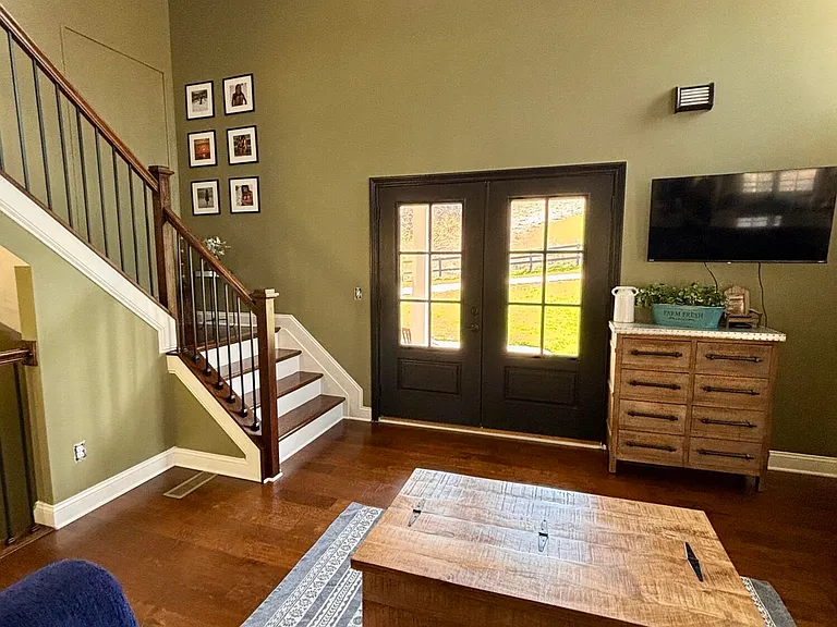 877 Porter Rd — Photo 11