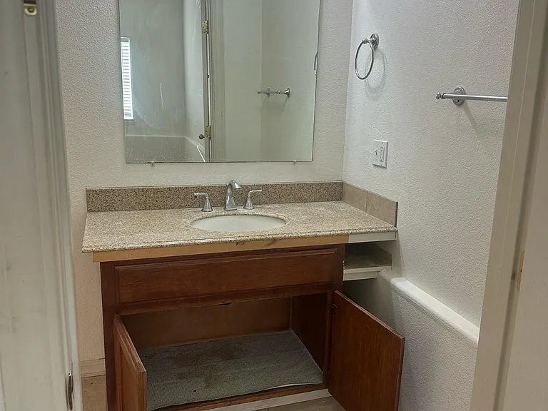 1265 Nelson Blvd — Photo 9
