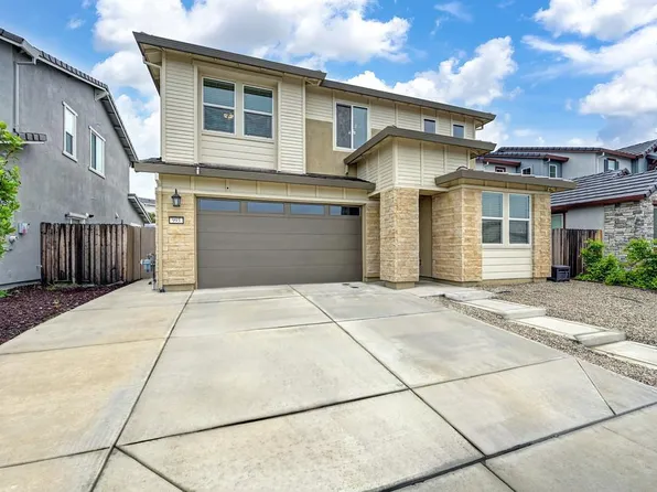 993 Hopkins St, Lincoln, CA 95648