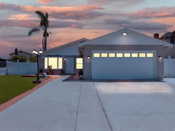 4583 Mardi Gras St, Oceanside, CA 92057