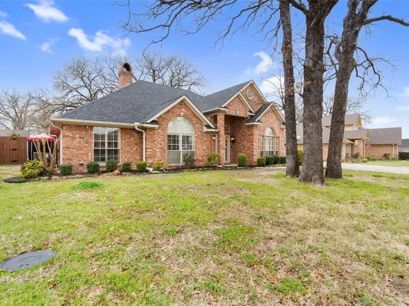 132 Cody Cir N, Sulphur Springs, TX 75482