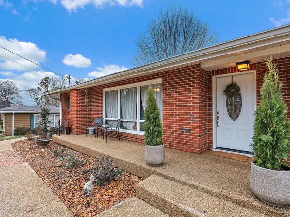 243 River St, Hartsville, TN 37074