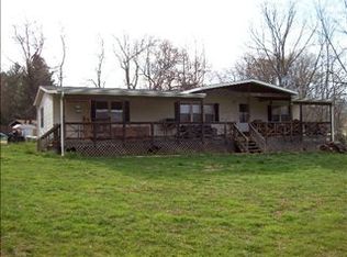 349 S Skeenah Rd, Franklin, NC 28734