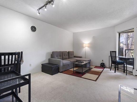 3rd image of 8460 Ackroyd Rd #230