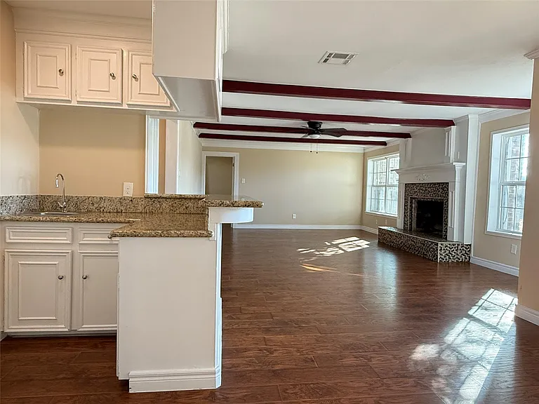 318 Big Hollow Ln — Photo 7