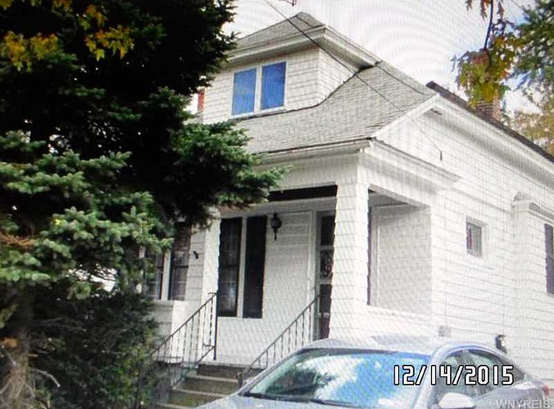 2nd image of 29 Littlefield Ave