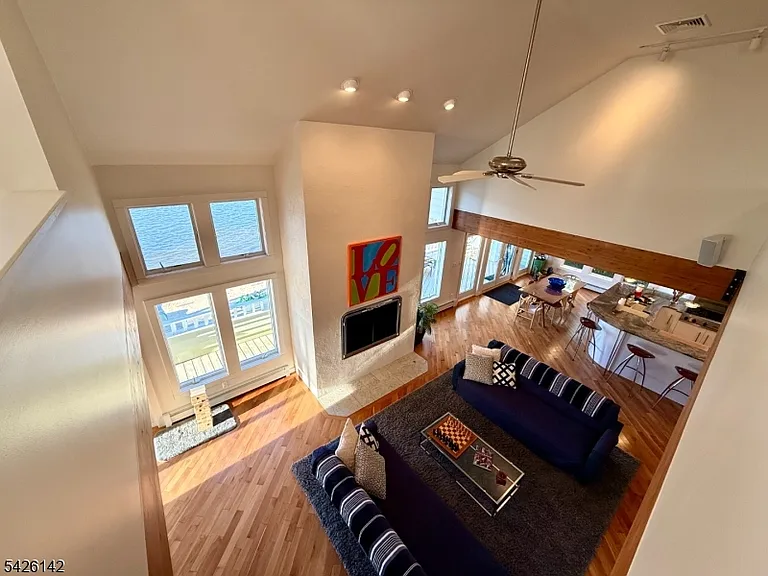 73 Forest Lake Dr — Photo 12