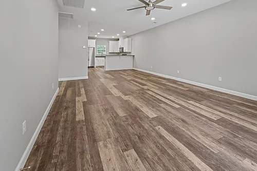 275 Myrtle Ave Photo 1