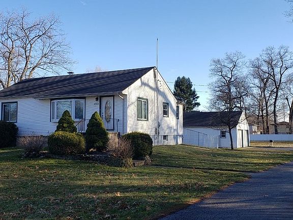 2nd image of 5363 Mulberry Ave