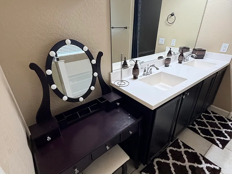 3607 N Brooklyn Dr — Photo 19