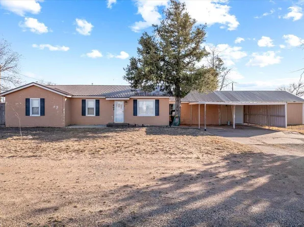 602 1st St, Plains, TX 79355