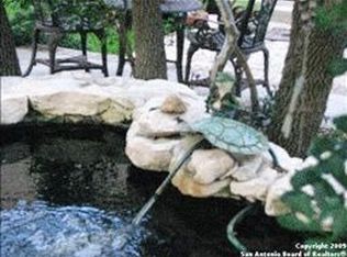 19556 Nottingham Ln, Helotes, TX 78023