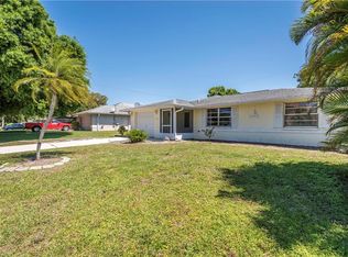 331 Palmetto Dr, Venice, FL 34293