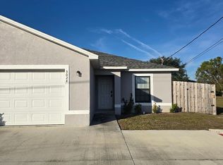 3024 Skyline Blvd, Cape Coral, FL 33914
