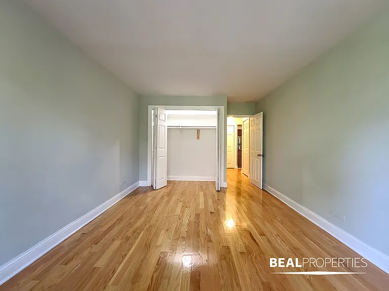 1446 N Dearborn St — Photo 33