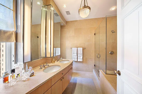 Sold by Corcoran | media 8