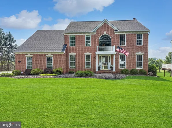 13225 Manor Dr S, Mount Airy, MD 21771