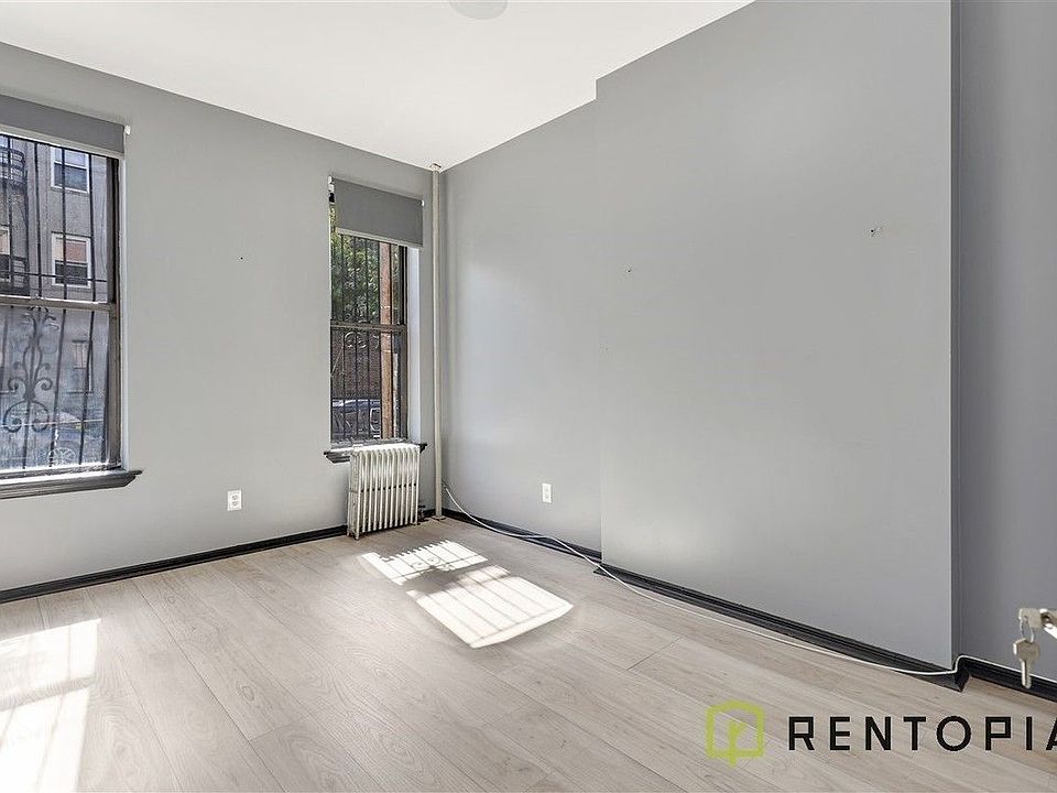 1st image of 11 Stagg St #3A