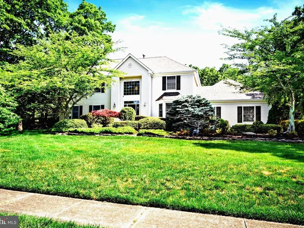 2338 Orchard Crest Blvd, Wall Township, NJ 08736