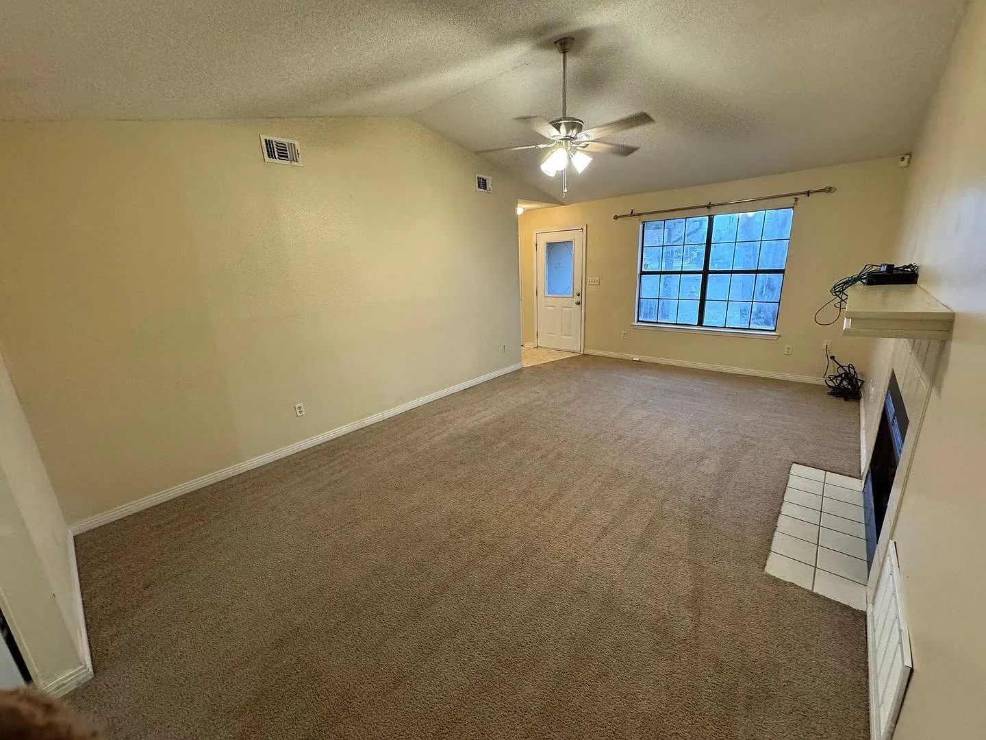 Pensacola - Amberwood - 3 bedroom, 2 bathroom — Photo 4