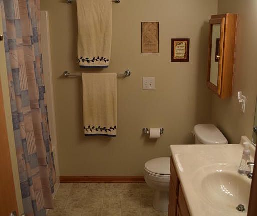 5th image of 34 Brewer Park Cir
