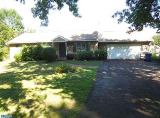 212 Three Mile Run Rd, Sellersville, PA 18960