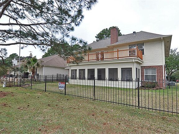 3rd image of 18410 Bluewater Cove Dr