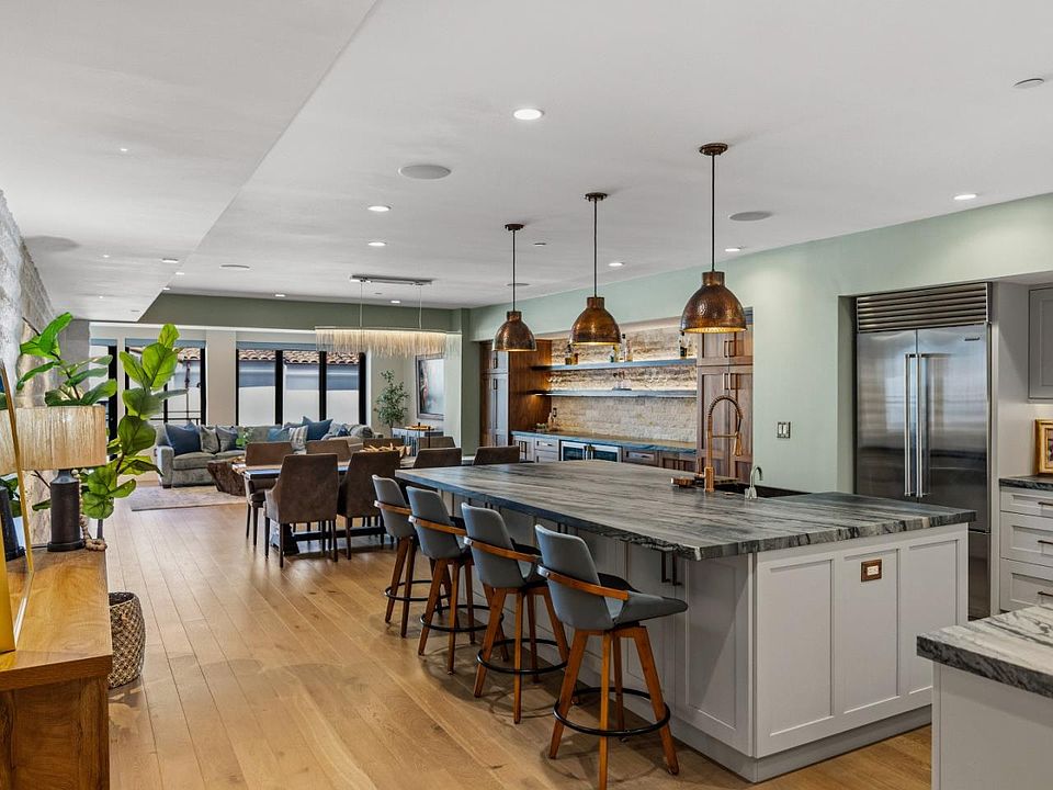1st image of 542 Lighthouse Ave #210
