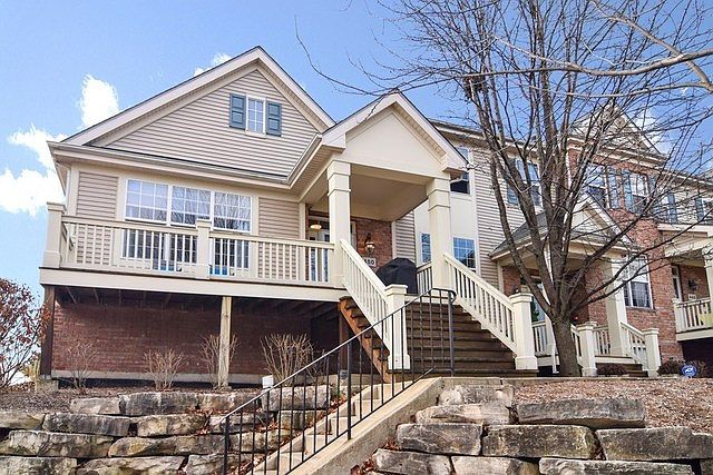 1st image of 450 Bradbury Ln #450