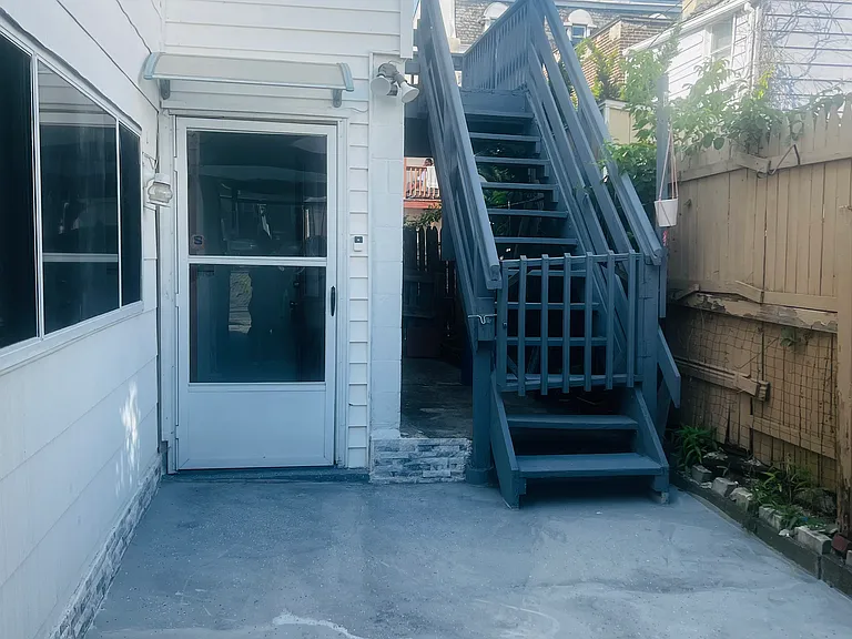 47 Cedar Aly — Photo 56