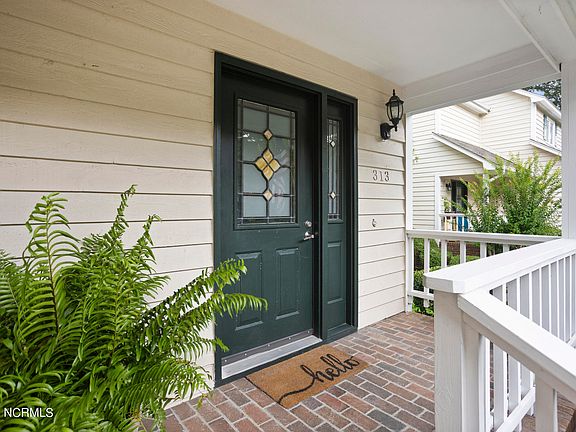 3rd image of 313 Wimbledon Court