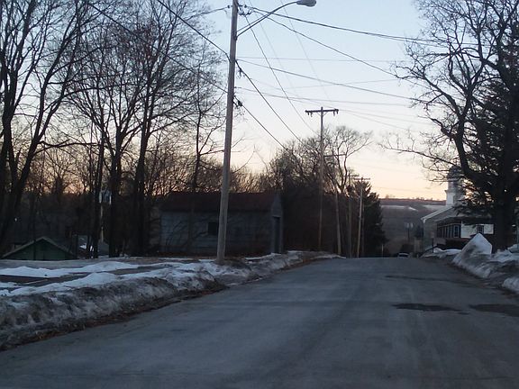 4th image of 45 Barclay St