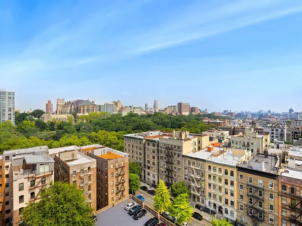 301 W 110th St APT 12B, New York, NY 10026