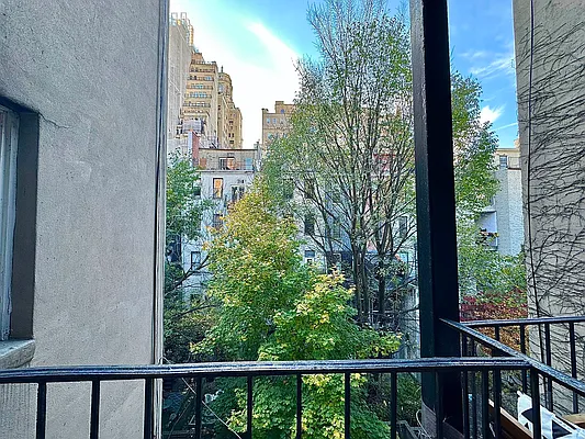 Rented by Oxford Property Group | media 7