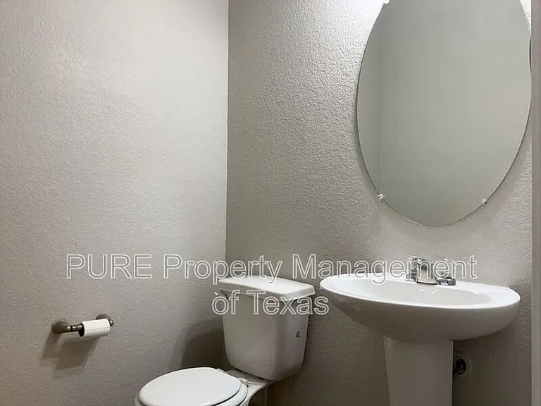 161 Nogalito Way — Photo 7