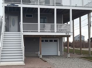 816 W Beach Rd, Charlestown, RI 02813