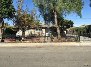 926 Austin St, Delano, CA 93215
