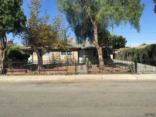 926 Austin St, Delano, CA 93215