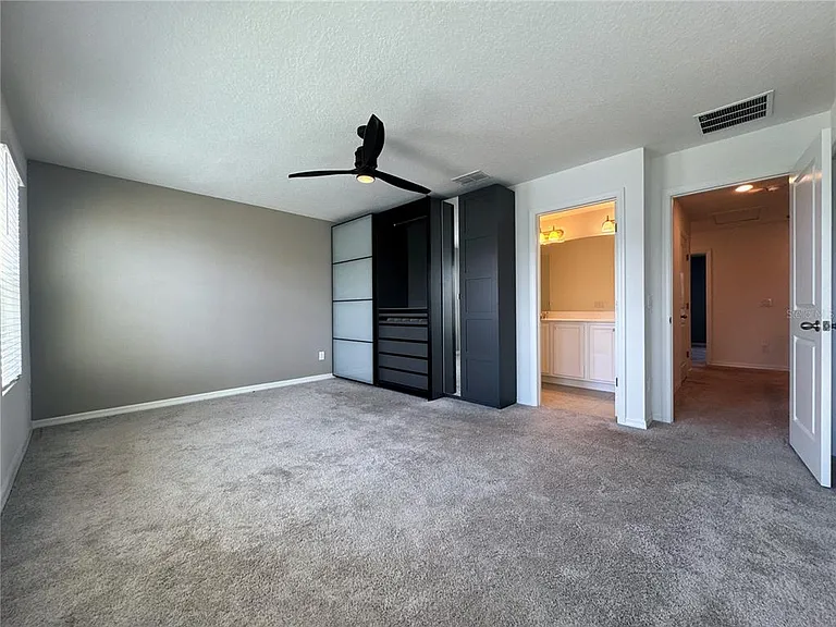 2962 Voyager Ave — Photo 8