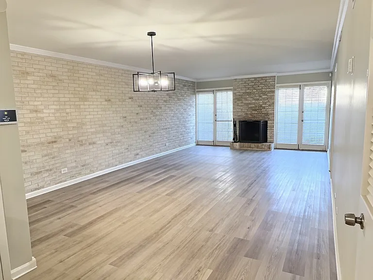8030 Broadway St #101D — Photo 2