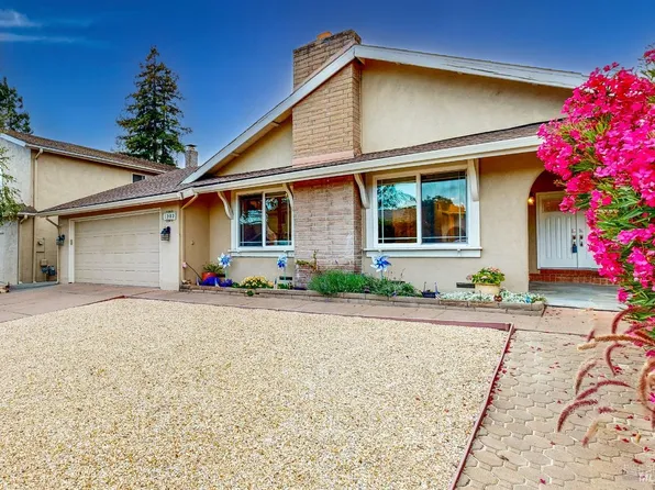 1303 Ponderosa Drive, Petaluma, CA 94954